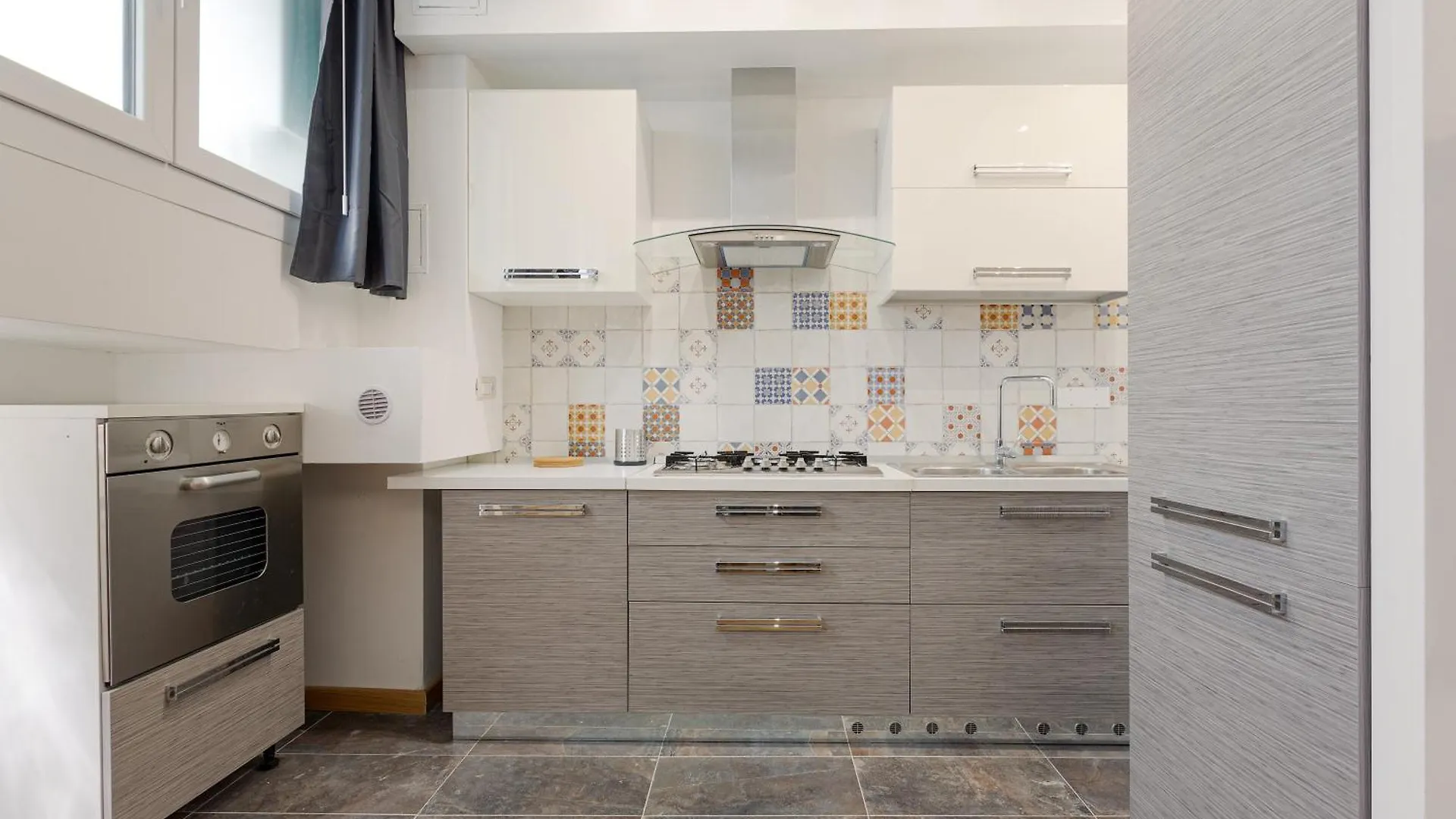 Milano Renovated Apartment