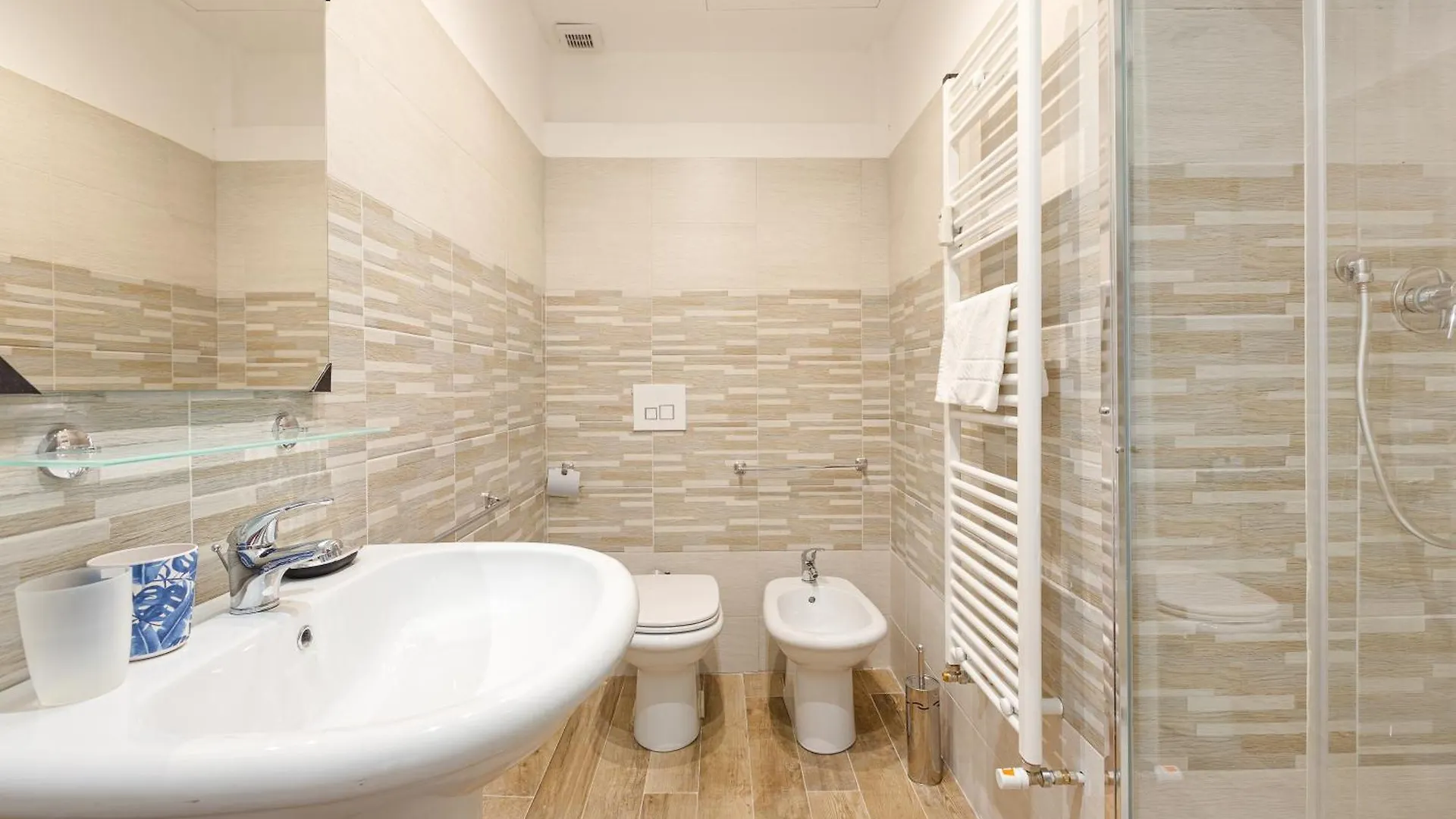 Milano Renovated Apartment 0*, Milán